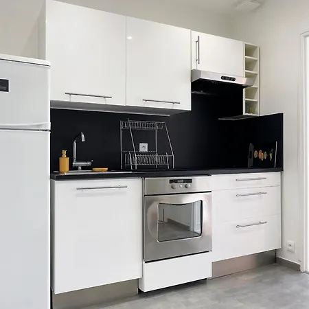 Апартаменты Les Cerisiers Rdc Lumineux, Jardin, Terrasse Baisieux