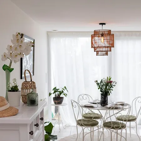 Апартаменты Les Cerisiers Rdc Lumineux, Jardin, Terrasse